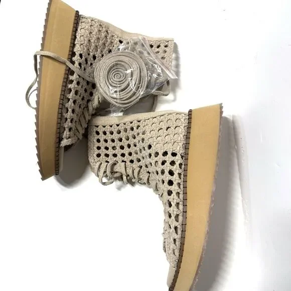 Free People Luca Lace Up Sandal in Creme Suede 7.5 NWOB
